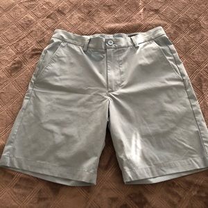 Vineyard Vines performance shorts 30 8” inseam